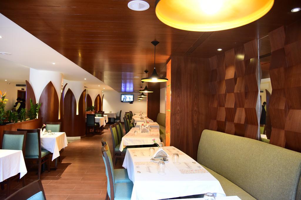 The Royal Comfort Bangalore Exterior foto