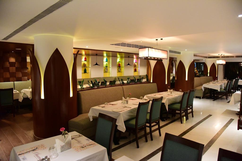 The Royal Comfort Bangalore Exterior foto
