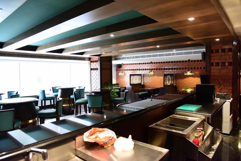 The Royal Comfort Bangalore Exterior foto